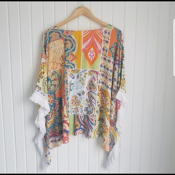 Westbound Fringe Poncho Top - Picture 3 of 5